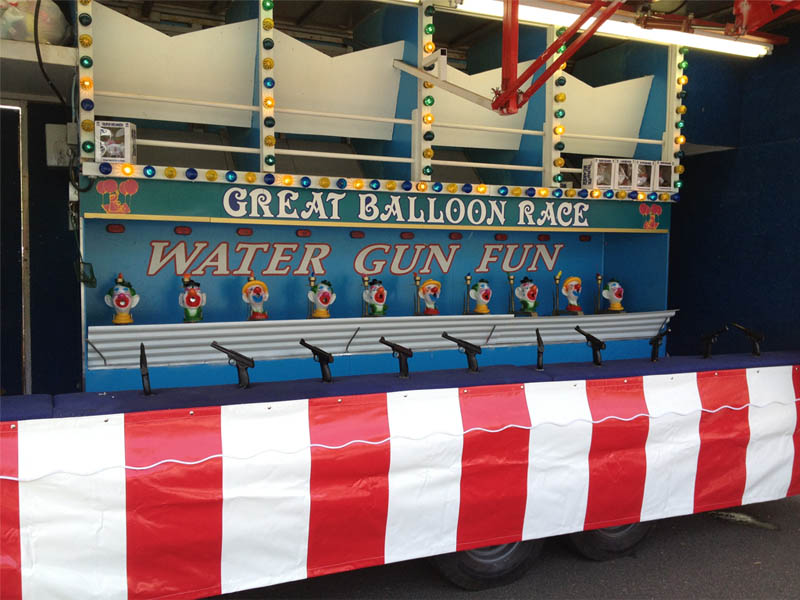 Clown Water Balloon Trailer Game